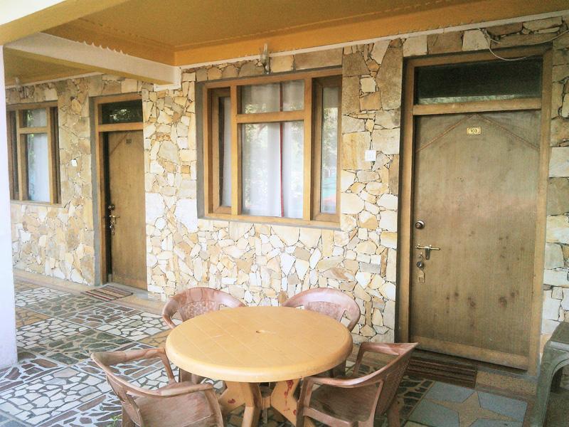 Hotel New Bharat Bhimtal Exterior photo